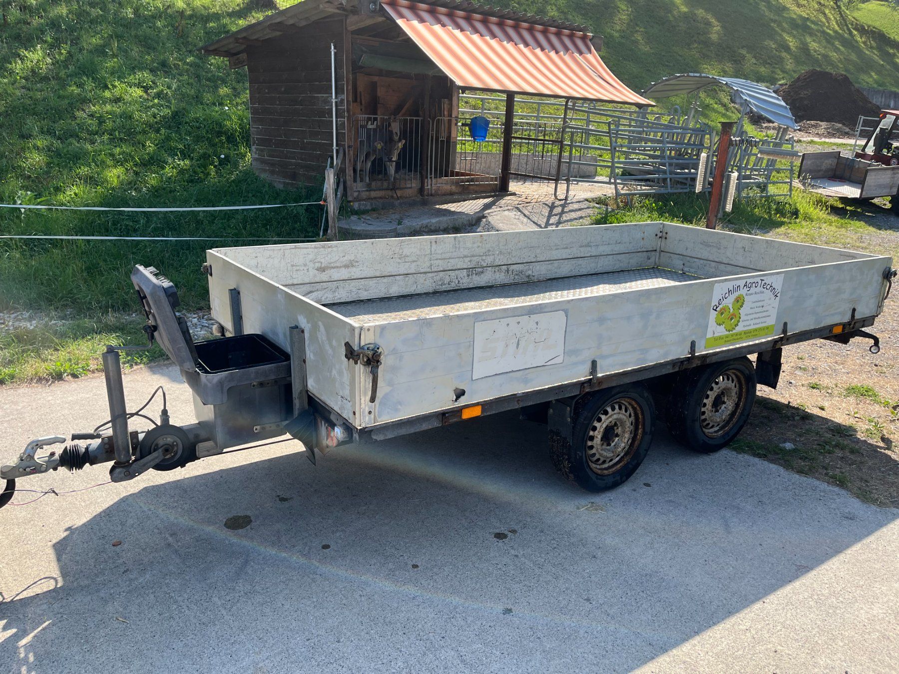 Heinemann Remorques: Sachentransportsnhänger – Défectueux à Vitznau par Pir_8bmv 3