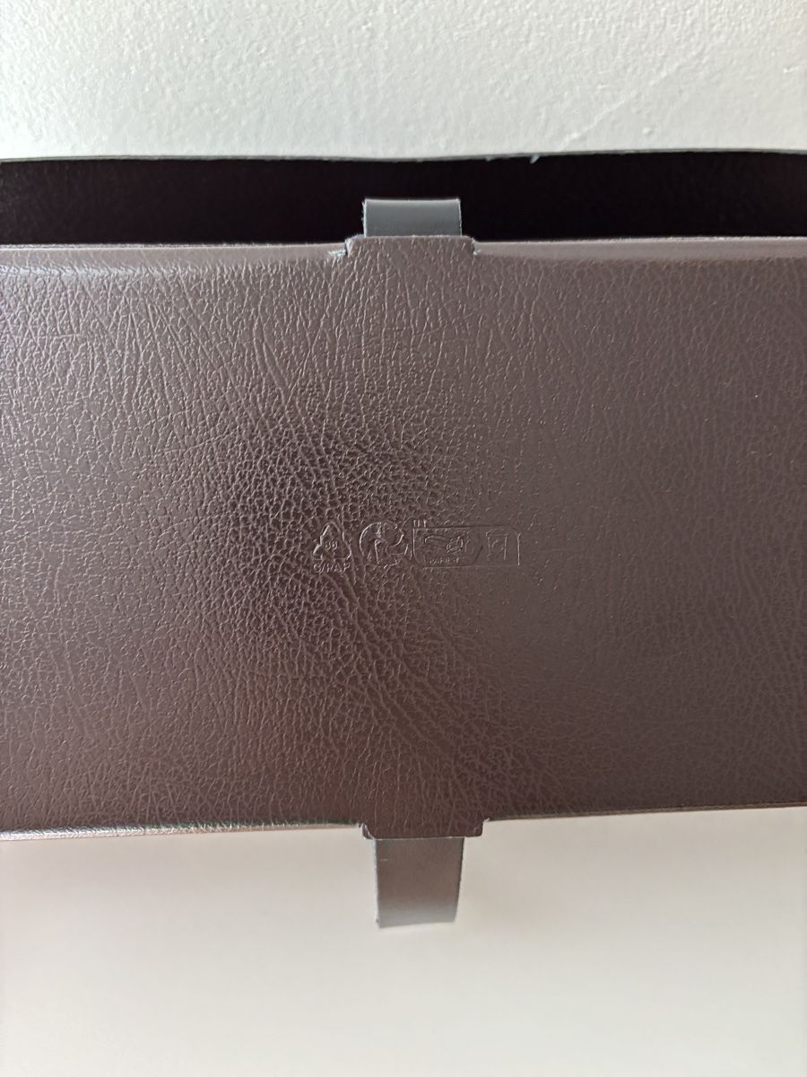 Alaia Vestiti: Alaia Box. Neu! – Nuovo (secondo la descrizione) da Luzern venduto da lor_x8hx 3