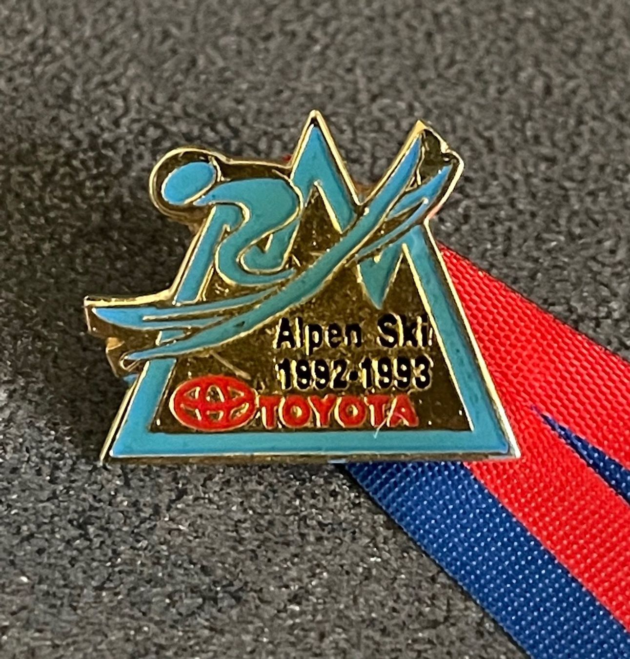 Spille & Fermagli: Pin Alpen Ski 1992-93 – Usato da Contone venduto da Chaos76 1