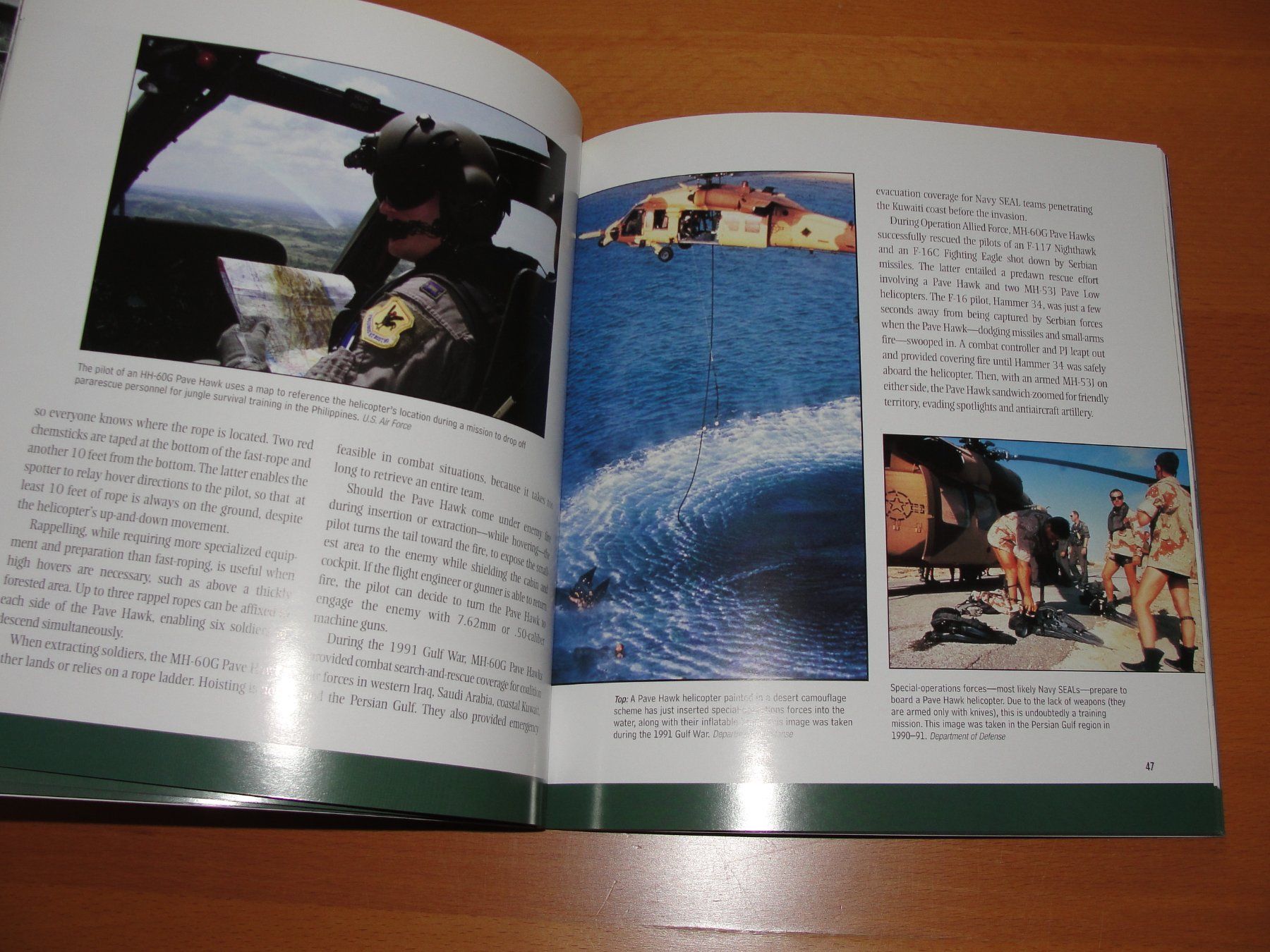 Libri: Buch UH-60 Black Hawk – Usato da Birsfelden venduto da Seaknight 3
