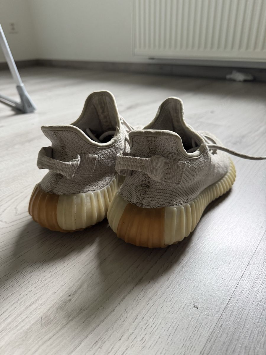 Herrenschuhe: Yeezy Boost 350 V2 – Neu (gemäss Beschreibung) aus Les Verrières von chl_5bnz 1