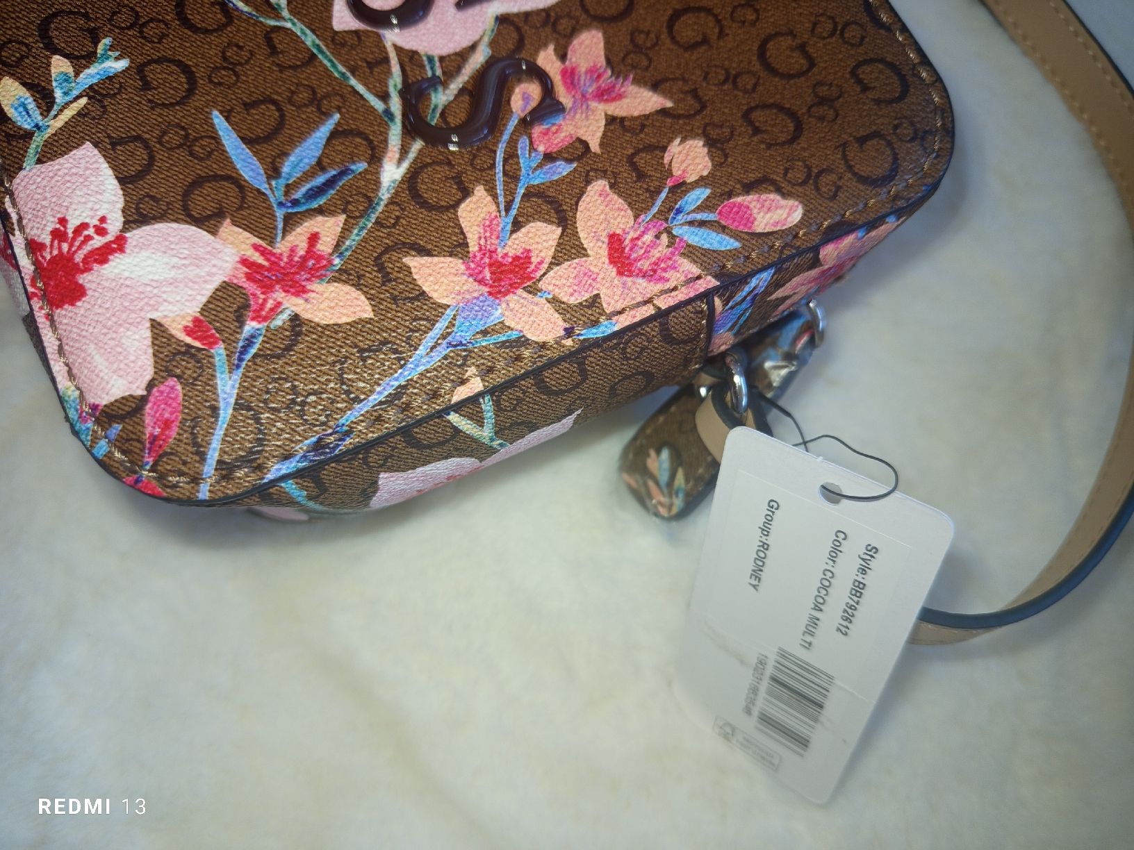 Guess Borse da donna: Guess limitierte Auflage – Nuovo e nell'imballaggio originale da Regensdorf venduto da LilianMaurer 2