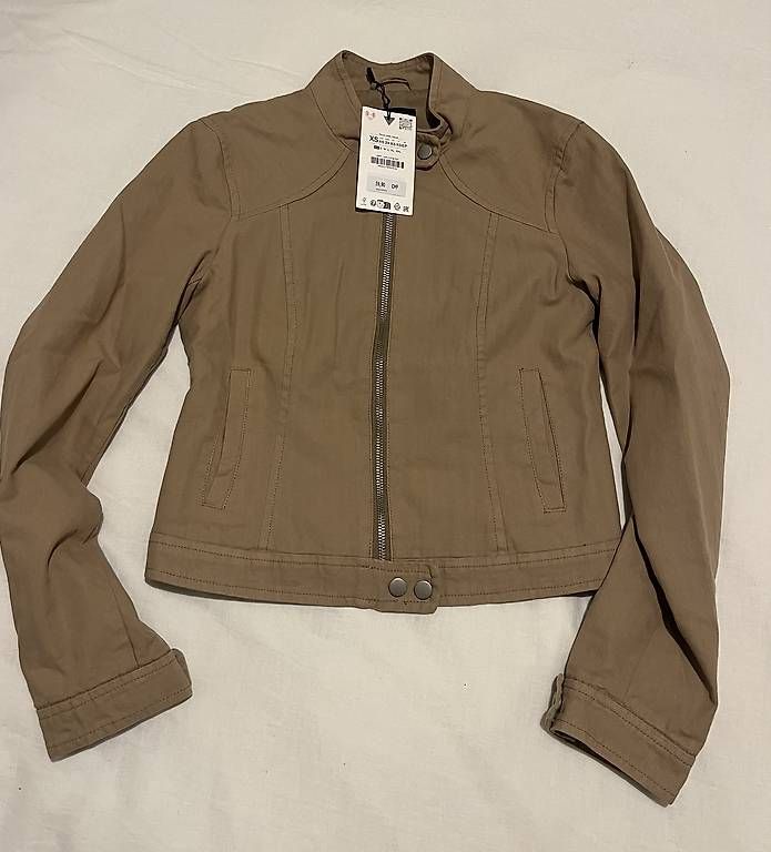 Jacken: Giacca donna  – Neu und originalverpackt aus Bellinzona von Isa-Aline 4