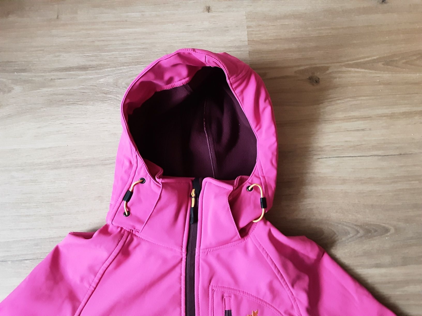 Jacken: Pinke Softshell Jacke Grösse 34 – Gebraucht aus Altdorf UR von Brandli 2