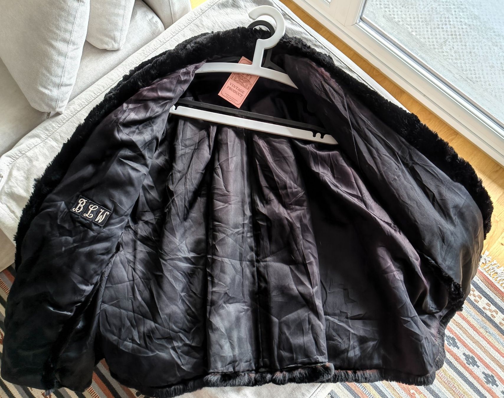 Giacche: Echte schwarze Kaninchenfell Jacke – Usato da Wilen bei Wollerau venduto da ann_5wdx 3