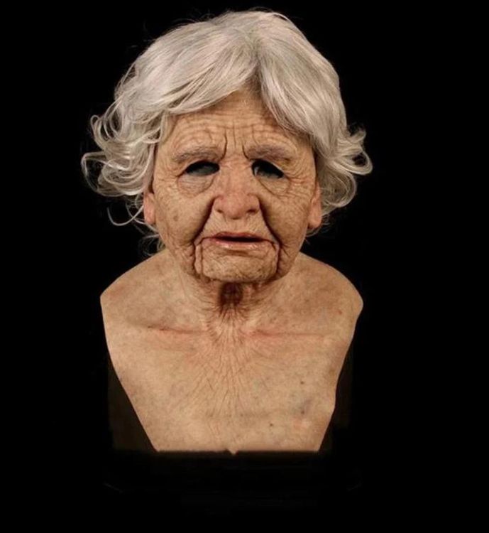 Faszinierende Larven Masken Kaufen: Verwandlung und Kreativität für Jung und Alt