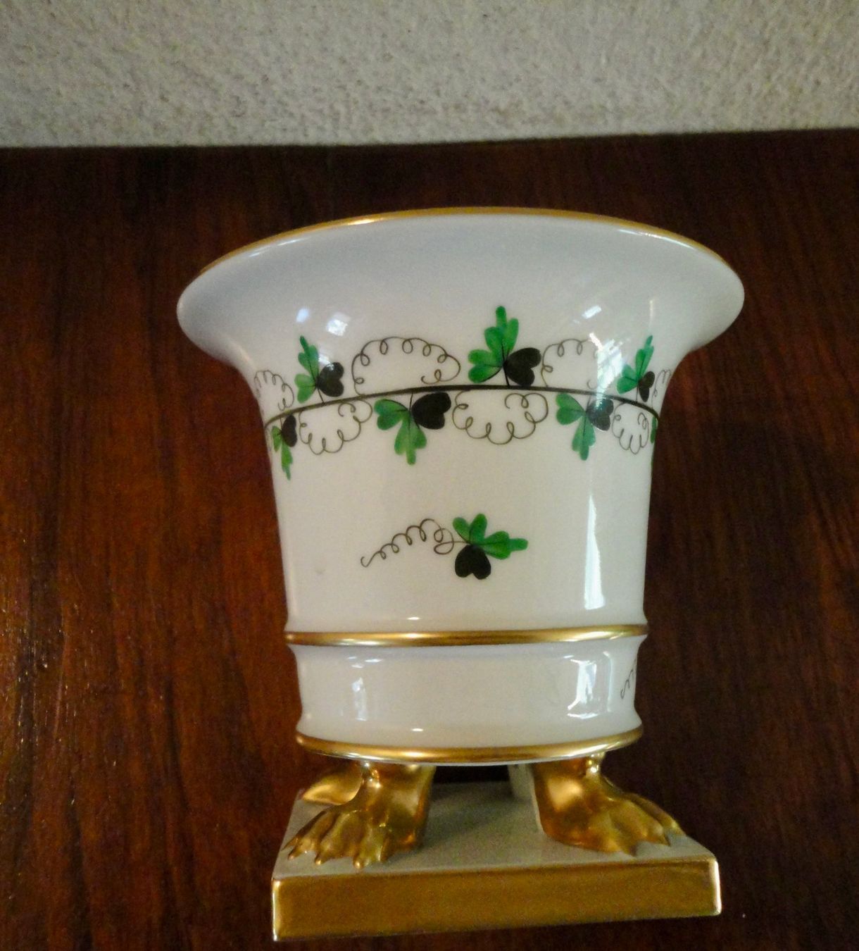 Herend Vasi & Recipienti: Vintage Herend Blumenvase mit Goldfüssen. – Usato da wädenswil venduto da niki20 2