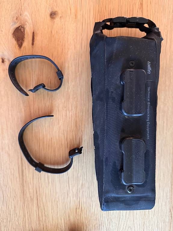 Pièces détachées: Tailfin Downtube Pack 1,7L  – D'occasion à Oberägeri par cherrymarry 1