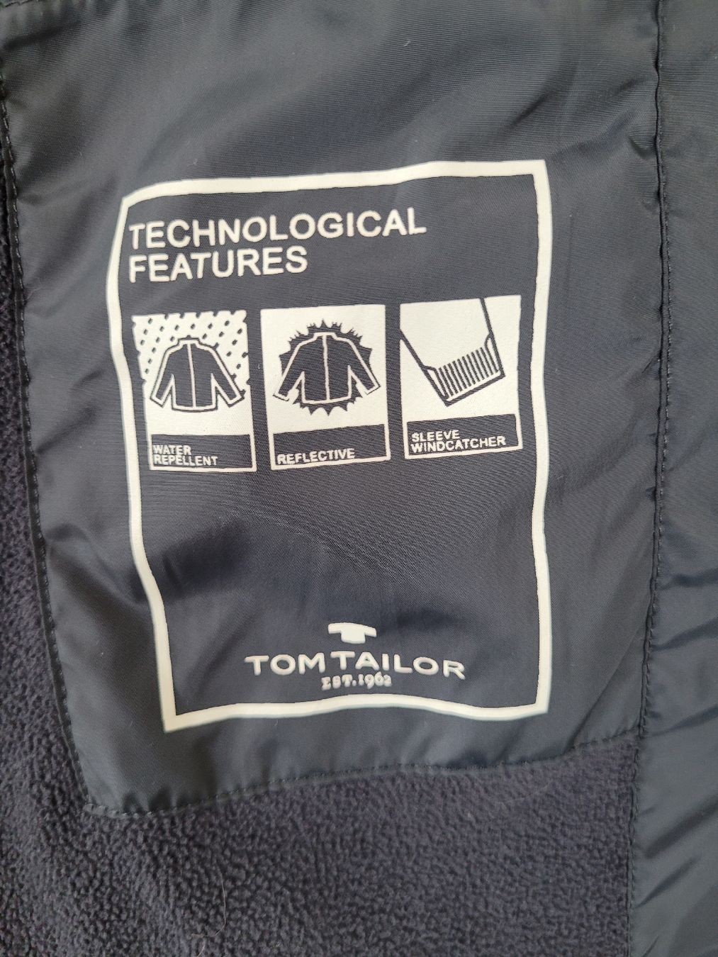 Tom Tailor Jacken & Mäntel: Schwarze Winterjacke Gr. 176 Tom Tailor  – Gebraucht aus Erlinsbach SO von Elso72 3