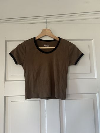 Tally Weijl T-Shirt Grösse M in einem sehr dunkeln Grün