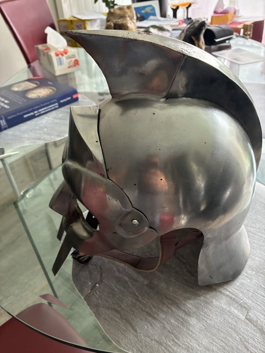 Uniformen & Effekten: Helm – Gebraucht aus Cham von Dst82 1
