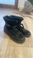 Bottines fourrées noires lacées - Taille 36
