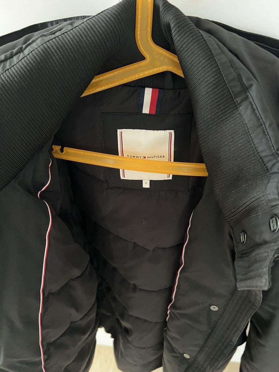 Tommy Hilfiger Cappotti: Tommy Hilfiger Wintermantel – Usato da Rapperswil SG venduto da Tiniva 3