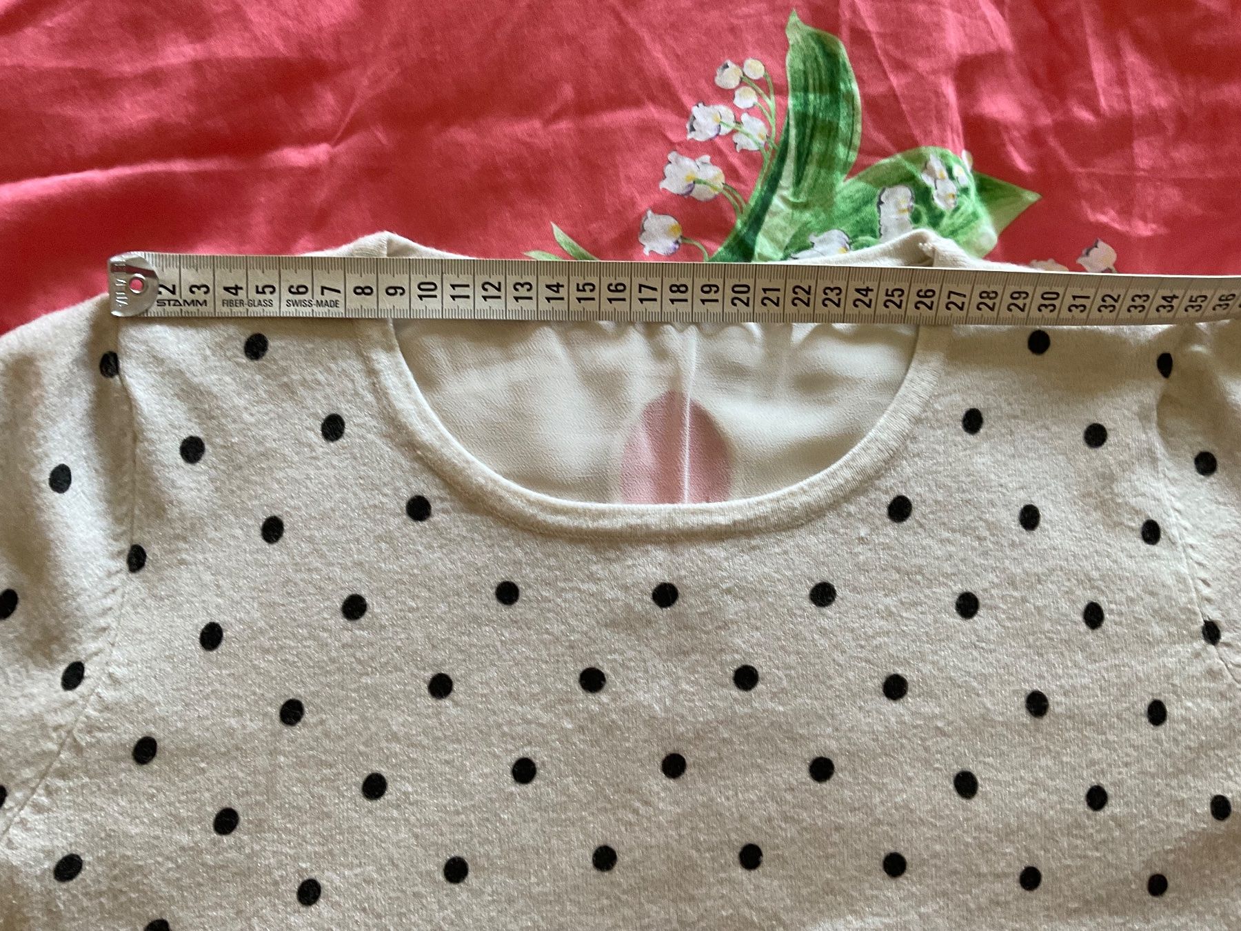 Pulls & Sweat-shirts: Kaschmir Wolle Seide Pullover Gr S ecrue / schwarz – D'occasion à Urdorf par alda02 7