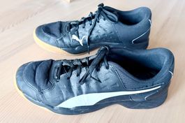 Puma Hallenturnschuhe – Schwarz – Grösse 42