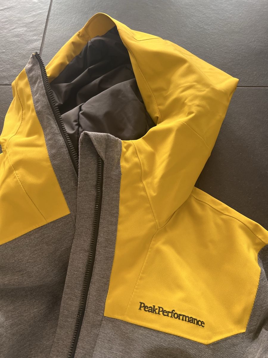 Peak Performance Giacche: Peak Performance Damen Gr. L – Usato da Wolfhausen venduto da Starlake 5