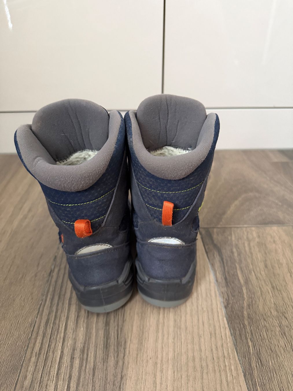Lowa Schuhe für Jungen: Lowa Winterstiefel Gr. 32 – Gebraucht aus Horgen von Auction-Kings 2