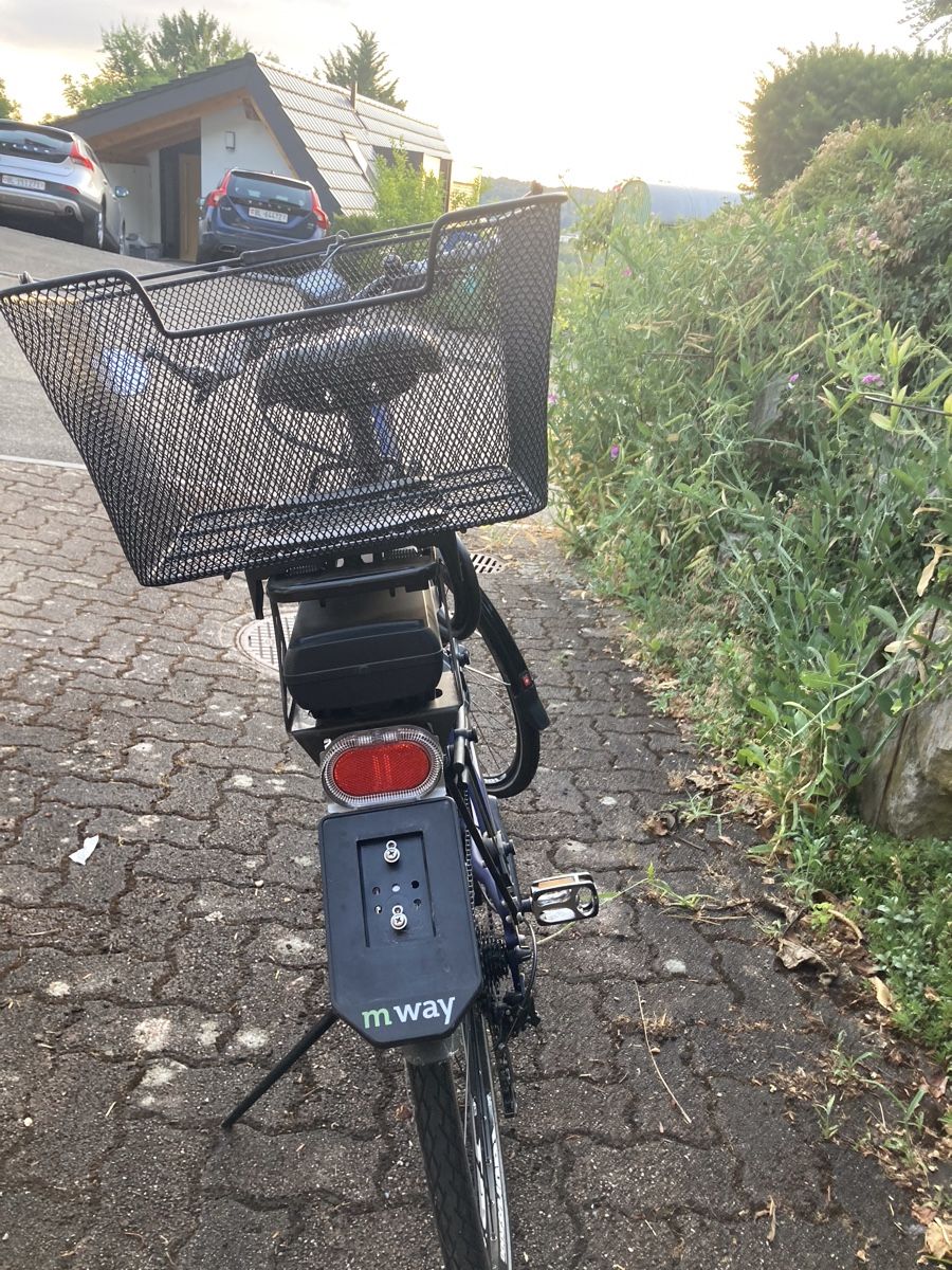 Cresta Velos: Damen Ebike Marke Cresta mit Bosch Motor – Gebraucht aus Münchenstein von basie 5