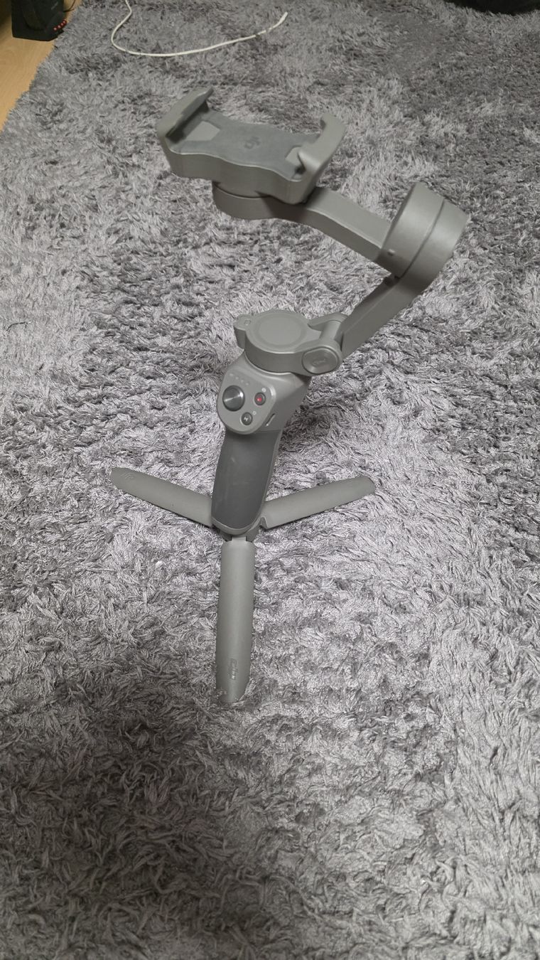 DJI Staffe: Dji osmo mobile 3 – Nuovo (secondo la descrizione) da Laufen venduto da stu_5br9 1