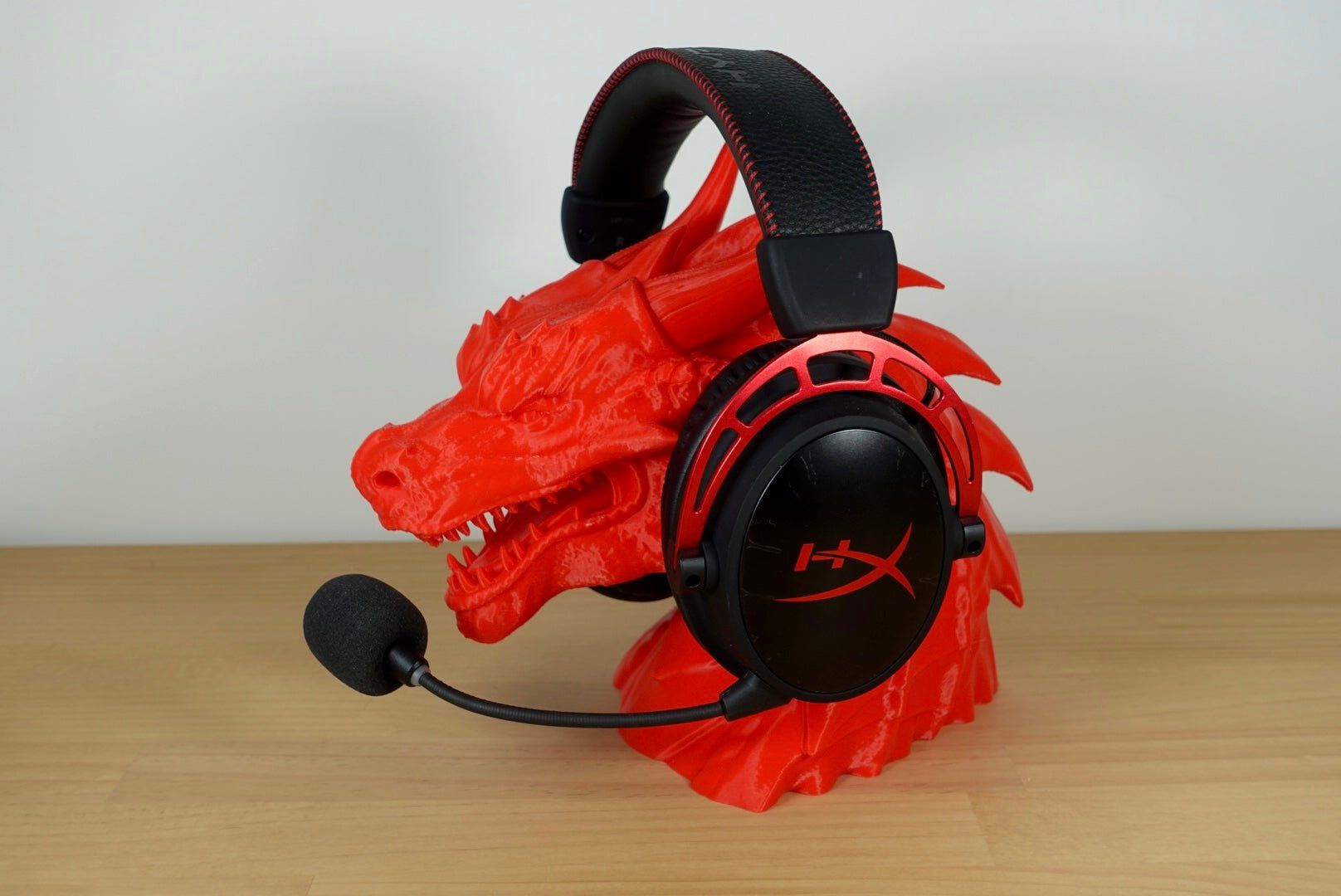 Sonstige Dekorationen & Accessoires: Drachen Kopfhörerständer – Headset Halter Gaming Deko – Neu und originalverpackt aus Dietikon von You_Want_We_Print