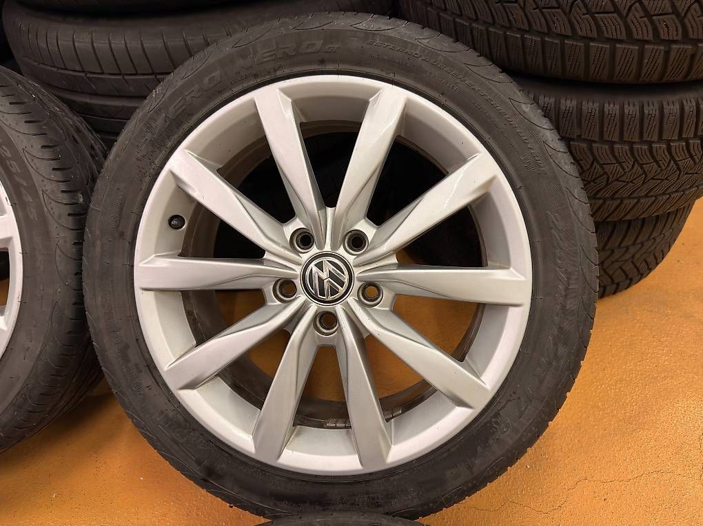 Pneus & Kompletträder: Roues Vw golf 225-45-17 été  – Gebraucht aus Orsières von Daniel1926 3