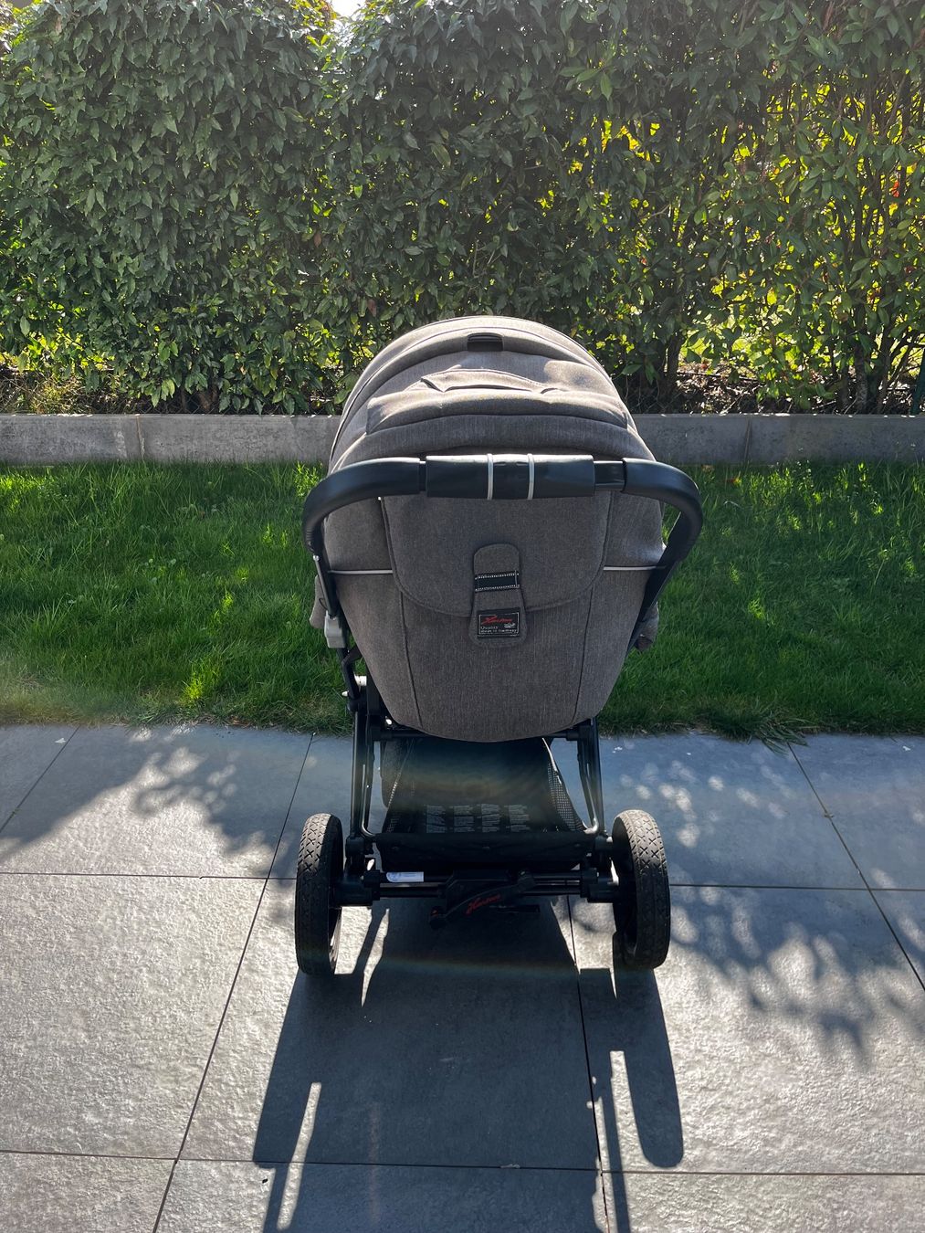 Hartan Carrozzine: HARTAN VIP XL Kinderwagen+Babyschale – Usato da Killwangen venduto da La010 2