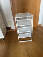 Weisser Metal Aufbewahrung Schränklein