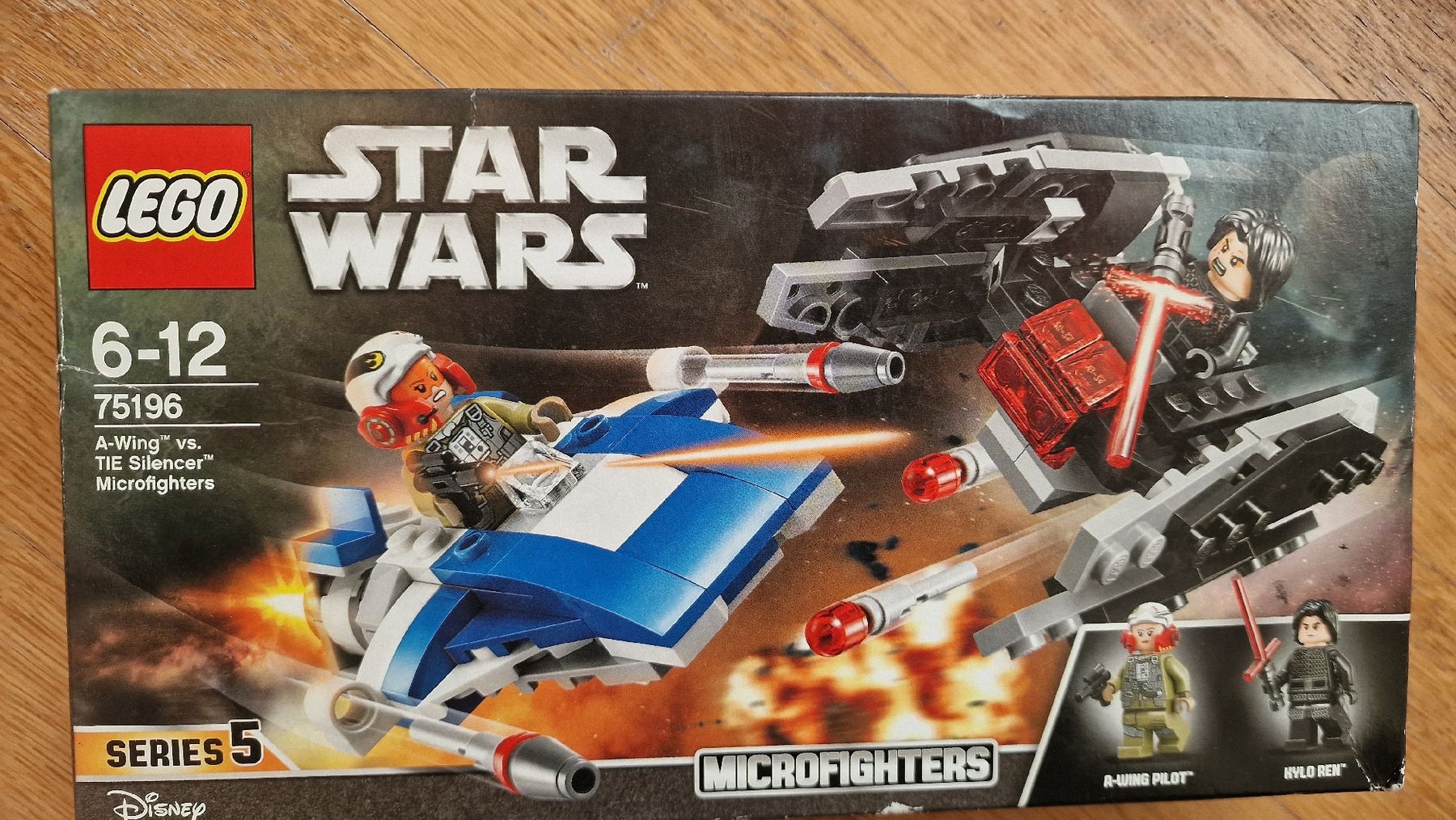 Lego Spielzeuge: Lego Star Wars 75196 - A-Wing vs. TIE Silencer – Neu und originalverpackt aus Zürich von Gabced 1