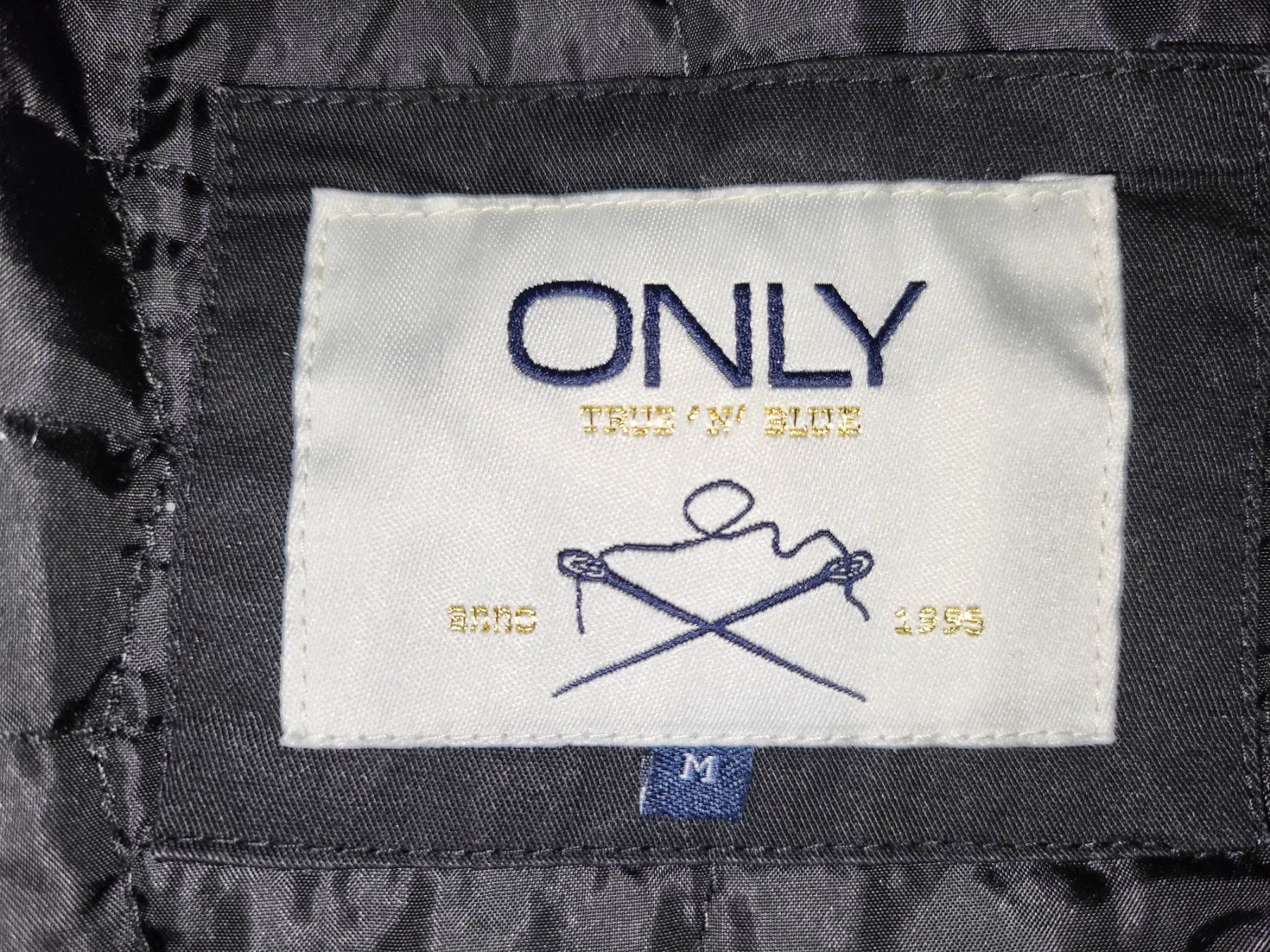 Giacche: Parka Only noir avec capuche fourrée, taille M, hiver – Usato da Courroux venduto da Belleange 2
