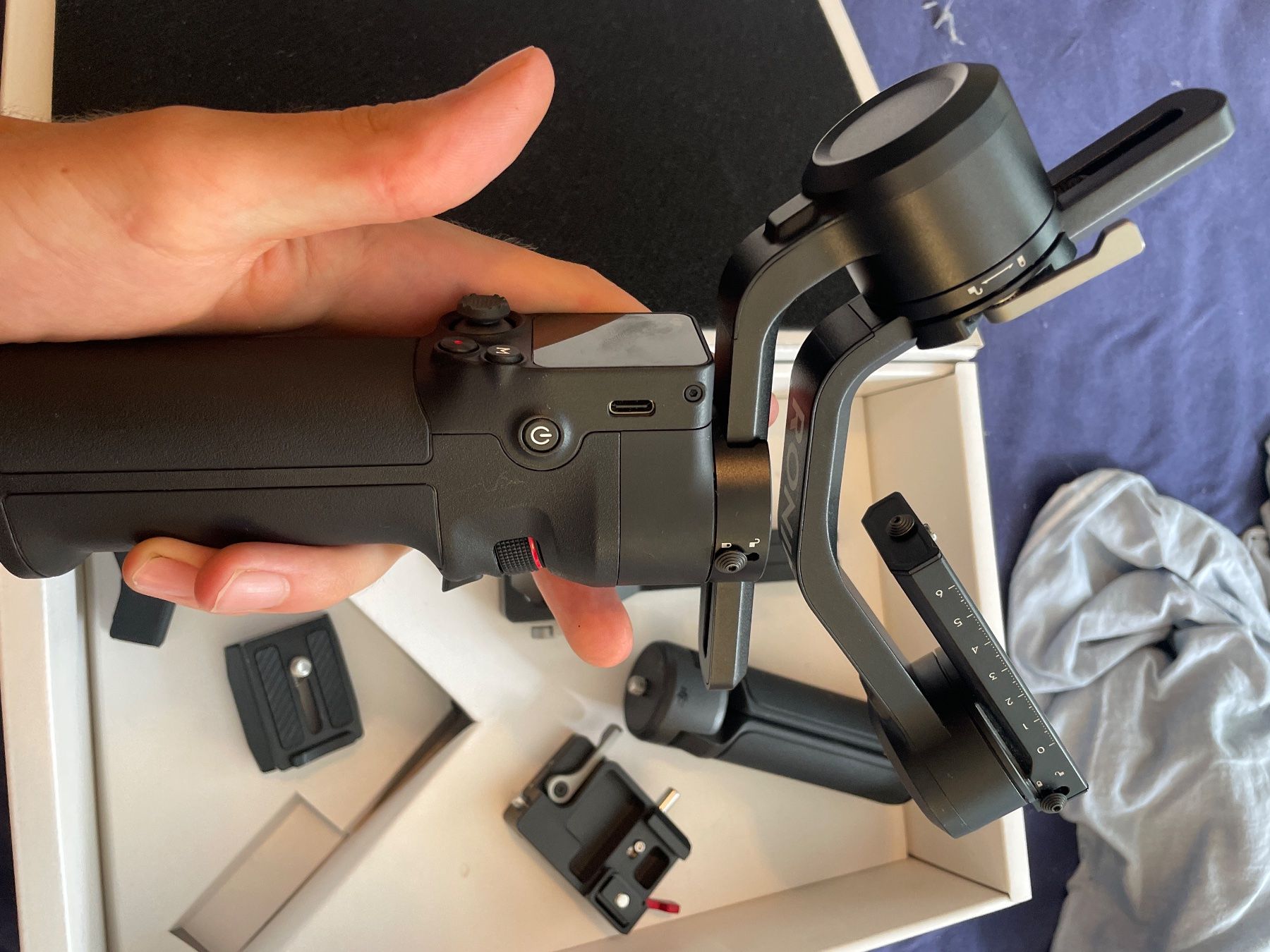 DJI Camcorder: DJI RS 3 Mini – Gebraucht aus Buchs ZH von NilsBilang 1