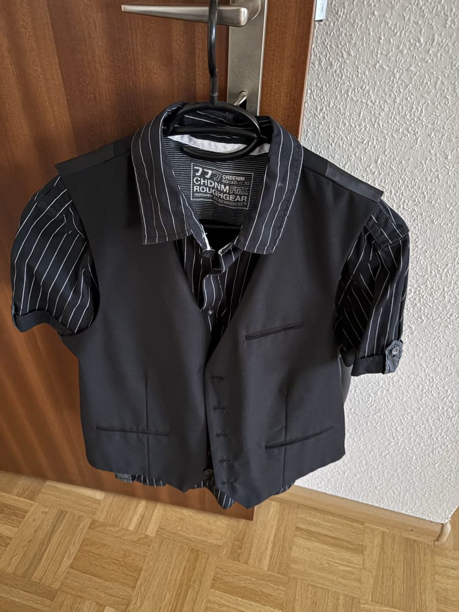 Hemden: Hemd mit Gilet, Gr. M – Gebraucht aus Therwil von Blume814