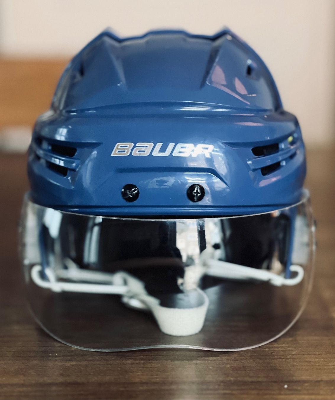 Bauer Helme: Bauer Eishockey Helm inkl. Plexiglas – Gebraucht aus Zürich von  1