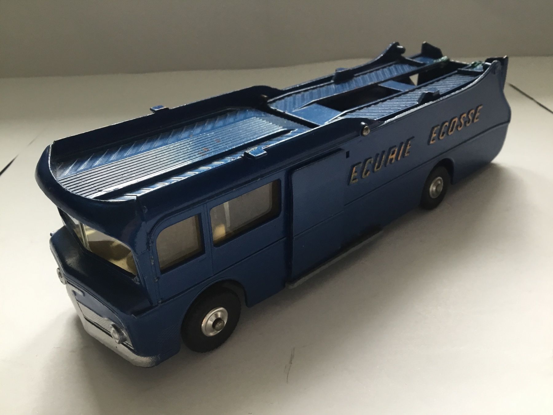 Corgi Toys Modellini d'auto: Ecurie Ecosse Transporter – Usato da Dänikon ZH venduto da didi1103 1