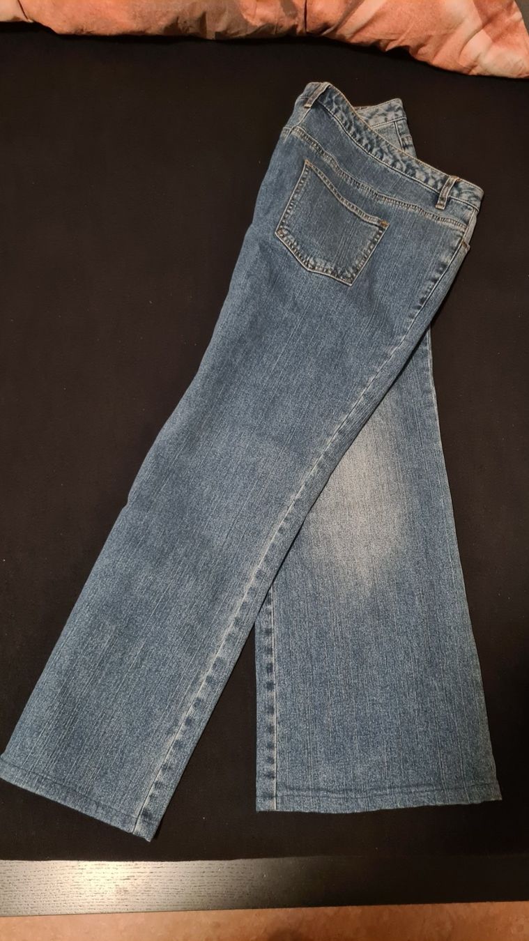 Jeans: Jeans – Gebraucht aus Trimbach von Meily2 1