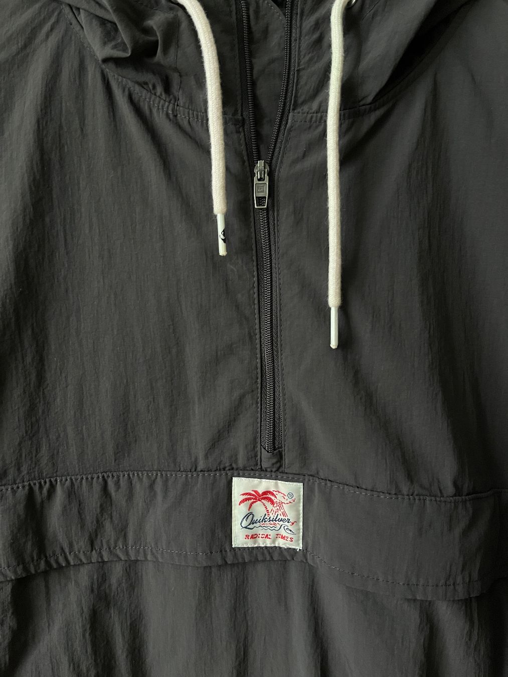 Quiksilver Jacken: Windbraker von Quicksilver – Gebraucht aus Emmenbrücke von sssssara 1