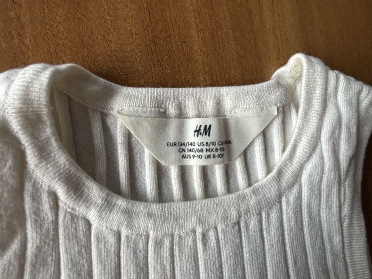 H&M Camicette, T-shirt & Top: Top – Usato da Seewen venduto da dvh05 2