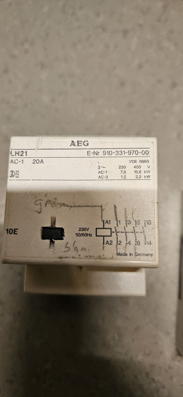 Interruttori: AEG Schütz LH21, 20A, – Usato da Baar venduto da Vel...Baar45 2