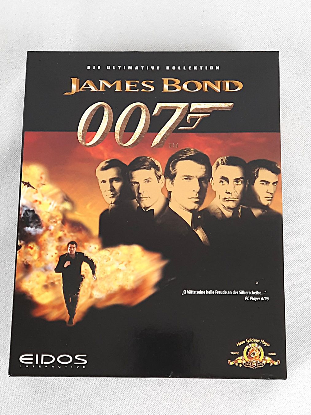 Giochi: EIDOS "James Bond 007: Die ultimative Kollektion" – Usato da Beinwil am See venduto da Restwert_Beinwil