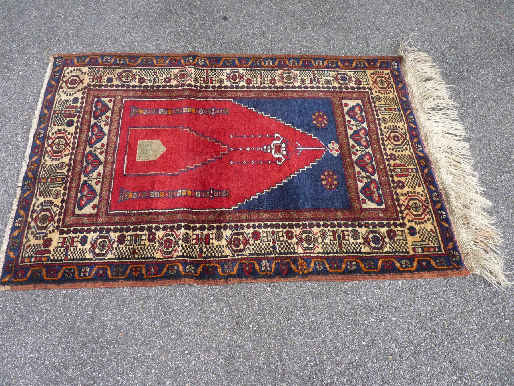 Teppiche: Orientteppich- Gebetsteppich 84x124cm – Gebraucht aus Küsnacht ZH von zoliboli01 3