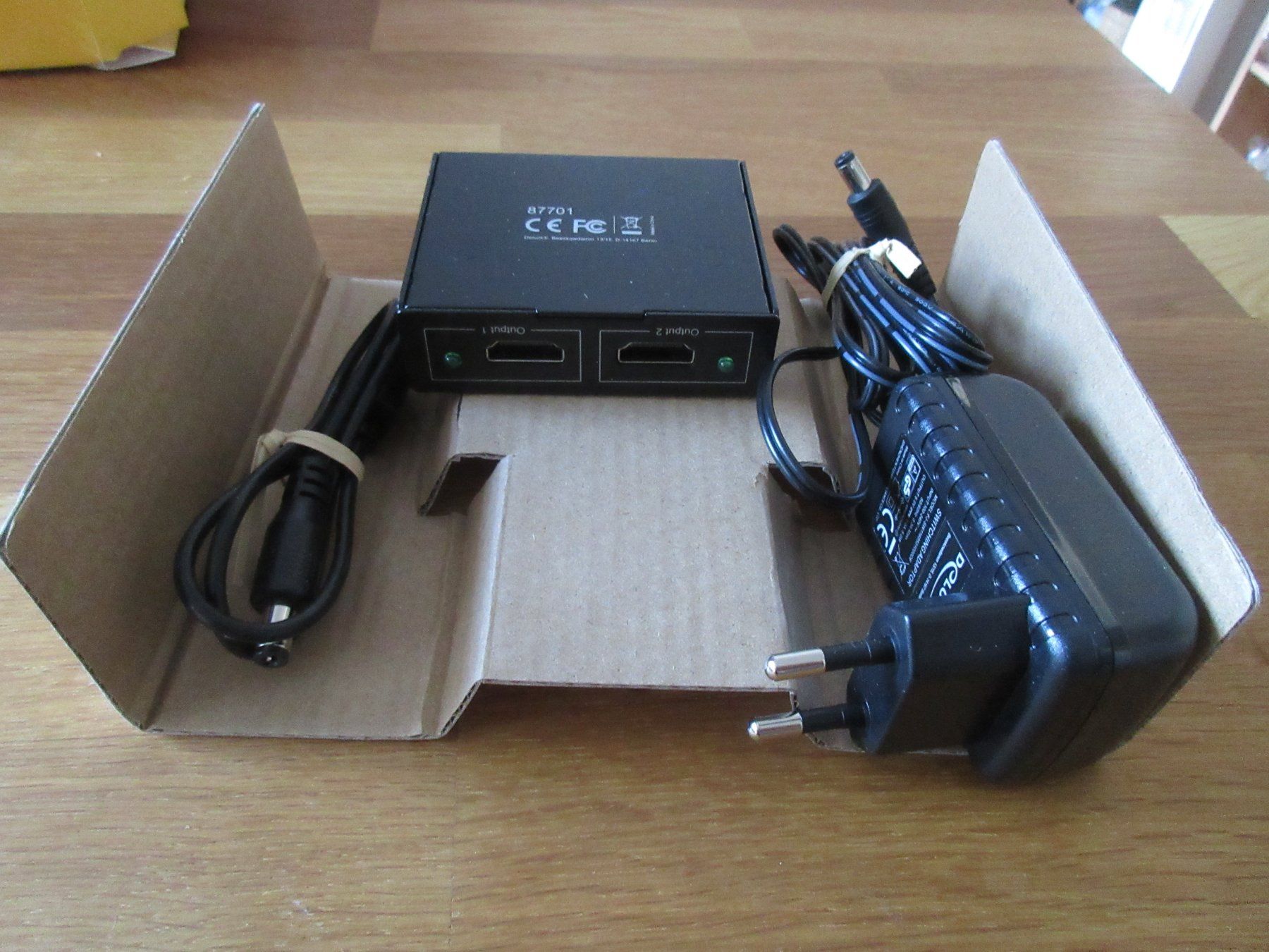Adapter: HDMI Splitter DELOCK 2 Port – Neu (gemäss Beschreibung) aus Daellikon von Ebuffi 2