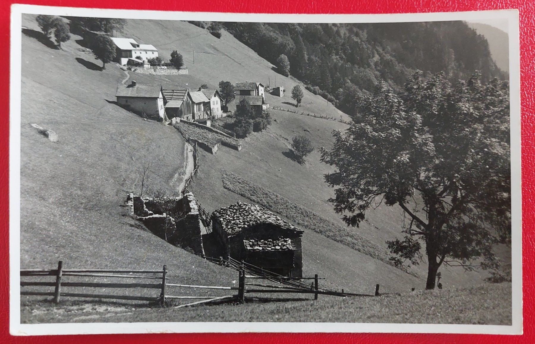 Cartoline postali: Guschadörfli // Feldpost – Usato da St-Légier-La Chiésaz venduto da Theo005