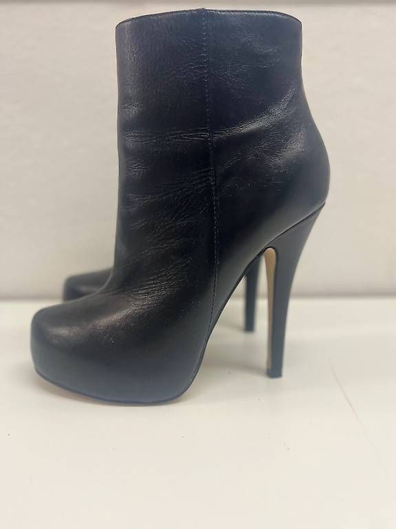 Chaussures femmes: High Heels Buffalo London Schuhe – D'occasion à Muri b. Bern par Merliner01 1