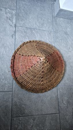 Cappello di paglia in stile asiatico (artigianale)