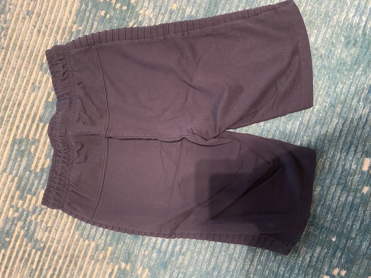 Hosen: Kinder Shorts – Gebraucht aus Rorschach von lvi_p29s 2