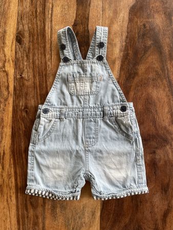 Jeans-Shorts Latzhose, Gr. 74, Smile