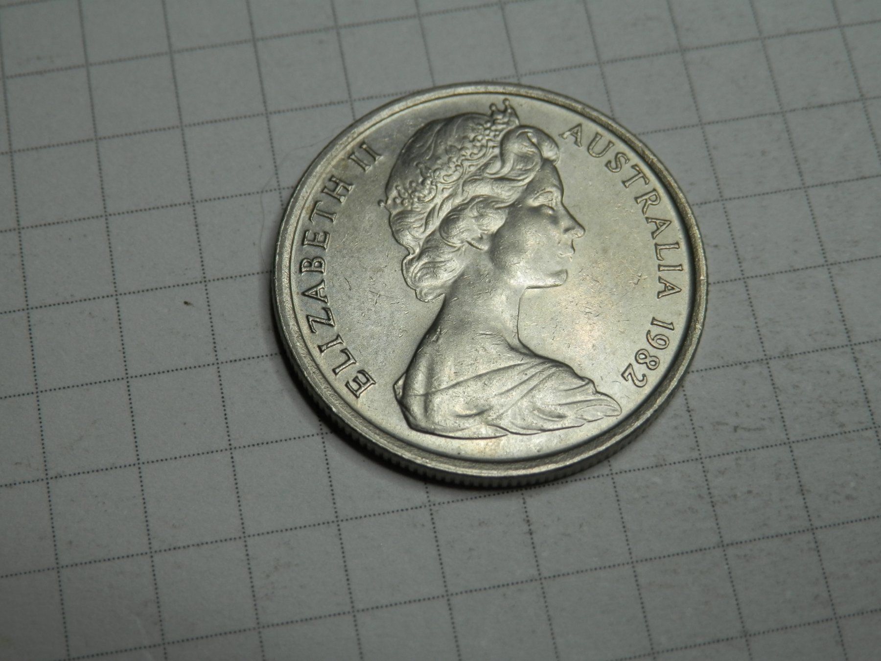 Tutti le monete: Australien 5 Cent, 1982 – Usato da Weiach venduto da weiach81
