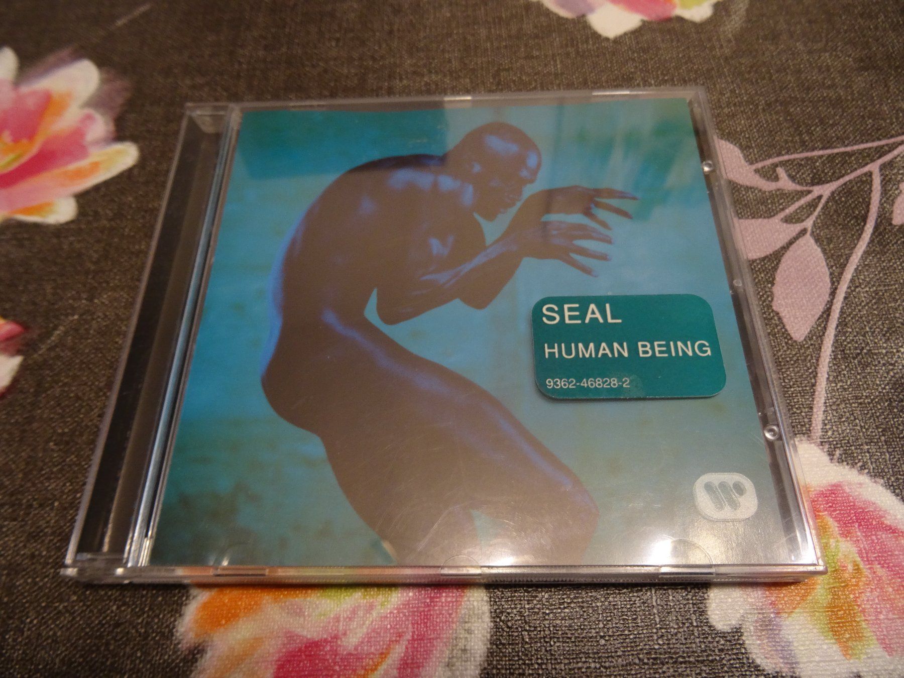 CDs: Seal - Human being CD – Gebraucht aus Olten von Disc-Ausverkauf
