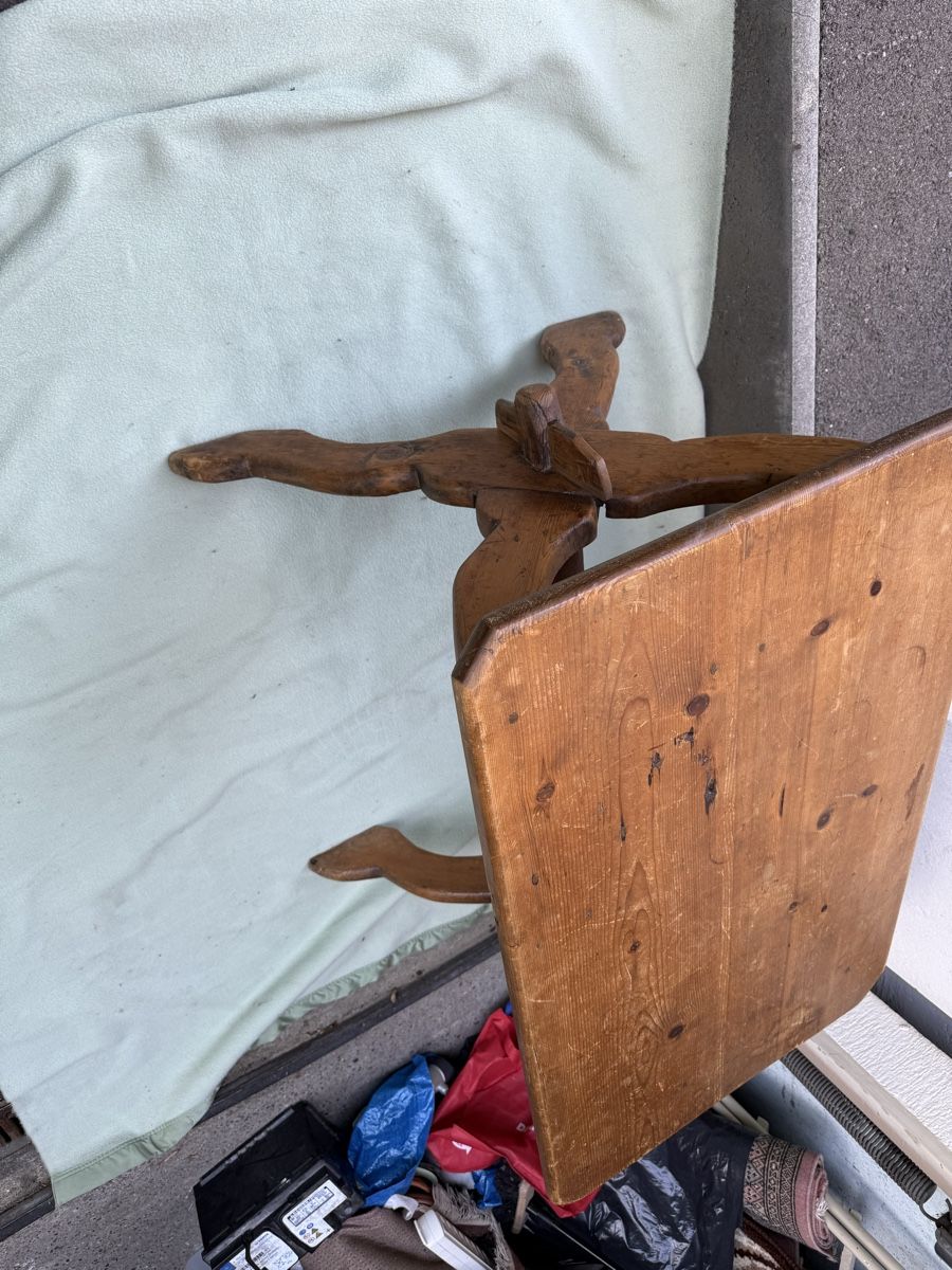 Tische: Tisch Antik – Gebraucht aus Zürich von Mover 1