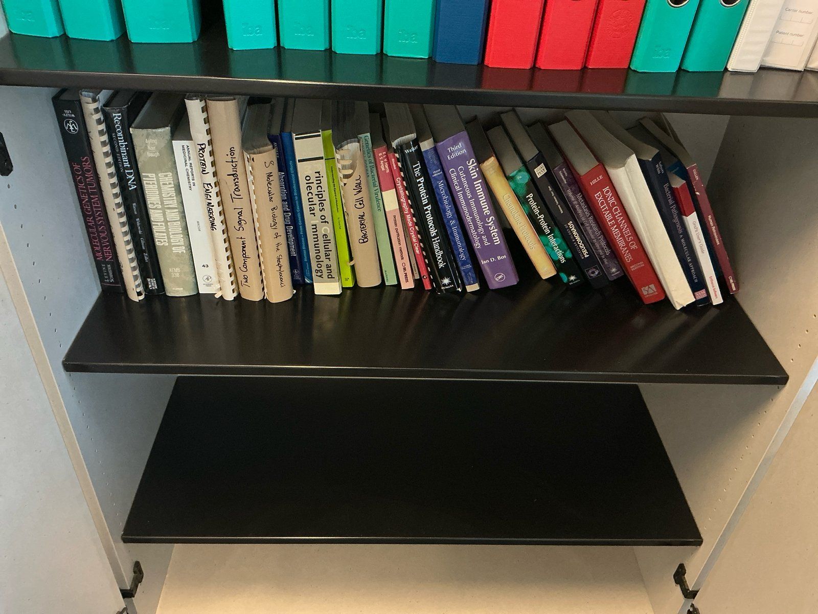 Armoires: Schrank – D'occasion à Zürich par PIPM_Switzerland 2