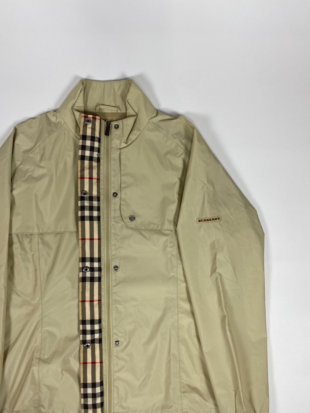 Burberry Giacche: Burberry Windbreaker Damen – Usato da Zürich venduto da dreimalzwei 3